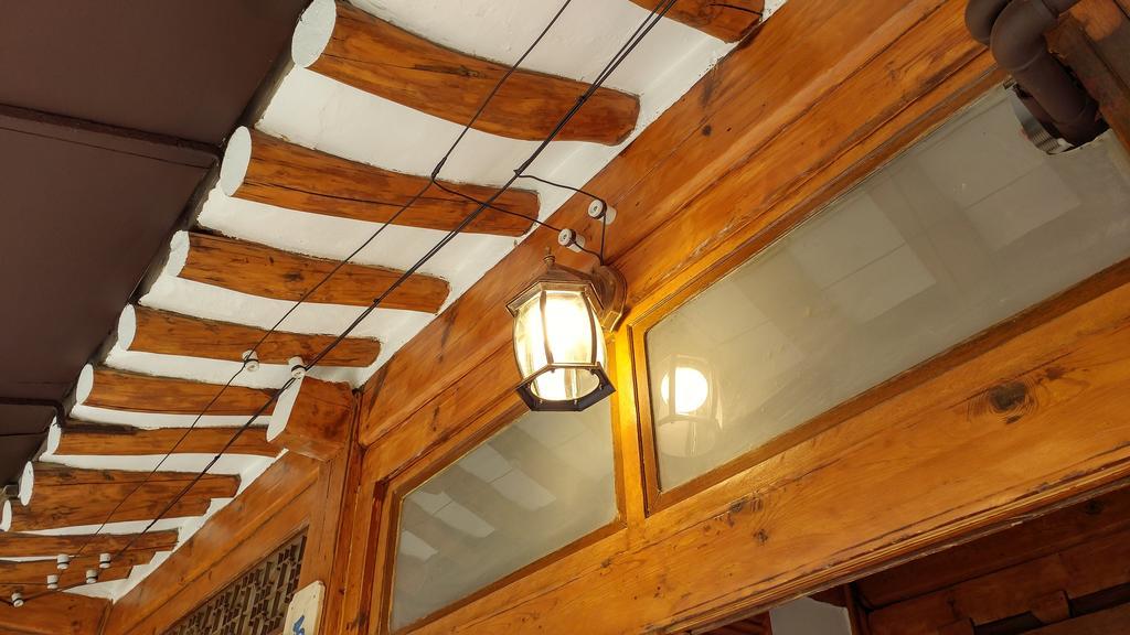 Bukchon Hyosunjae Guesthouse Seoul Exteriör bild