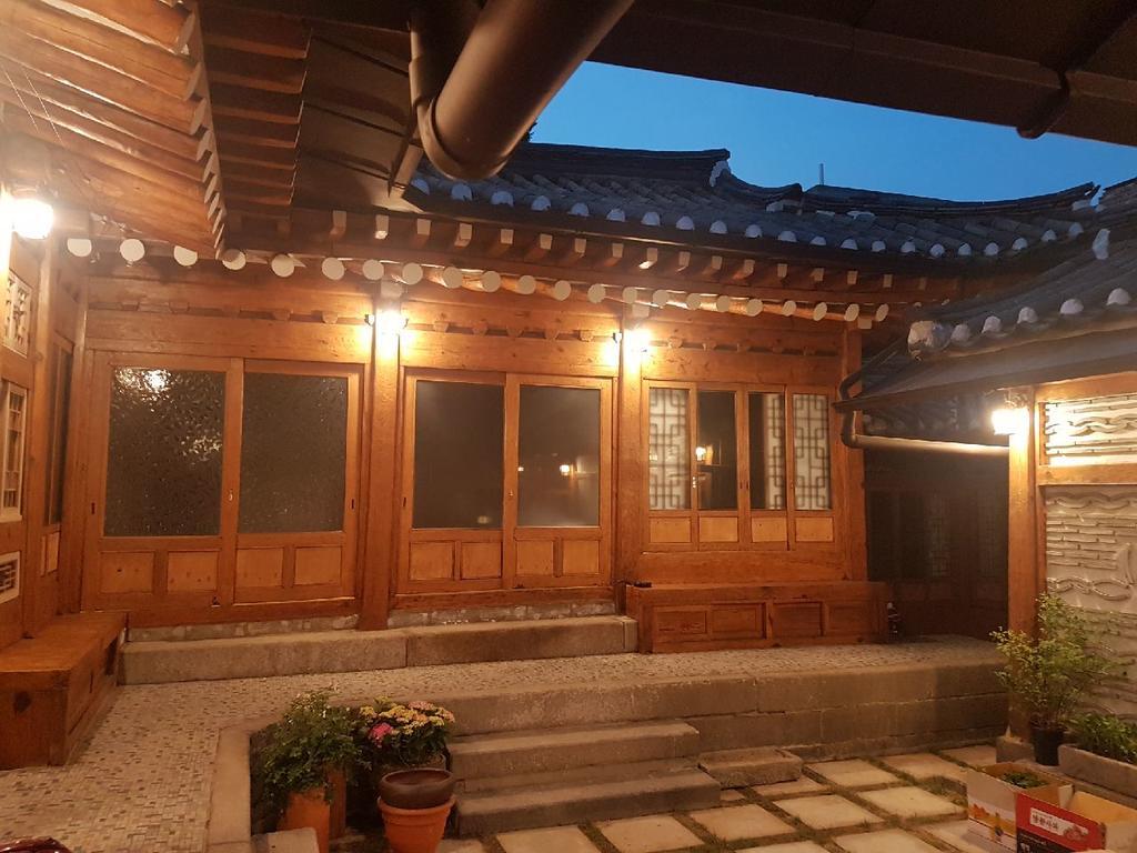 Bukchon Hyosunjae Guesthouse Seoul Exteriör bild