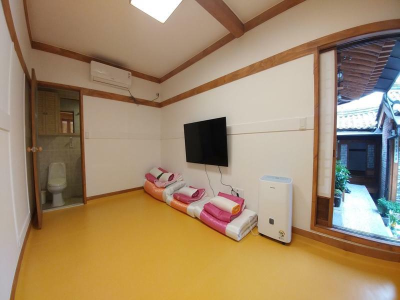 Bukchon Hyosunjae Guesthouse Seoul Exteriör bild